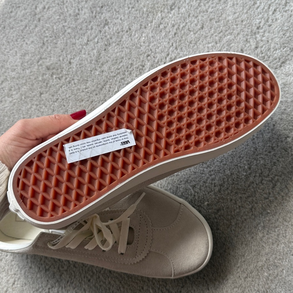 FREE PEOPLE by VANS Sport Low Suede Sneakers Cream and White Casual Sneakers - Picture 10 of 10